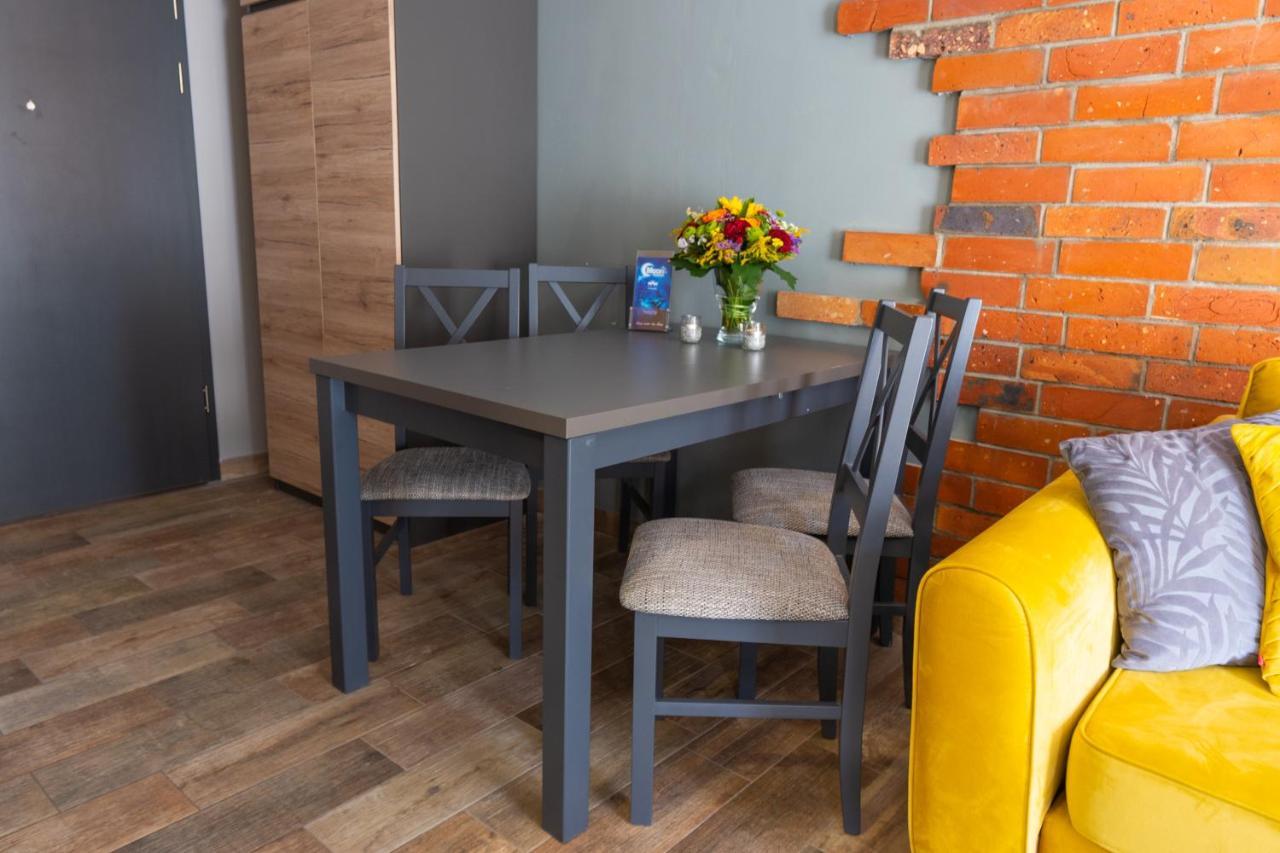 Moon Apartments Poznan Ngoại thất bức ảnh