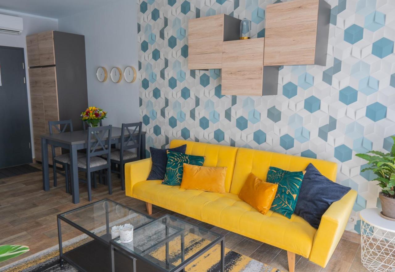 Moon Apartments Poznan Ngoại thất bức ảnh