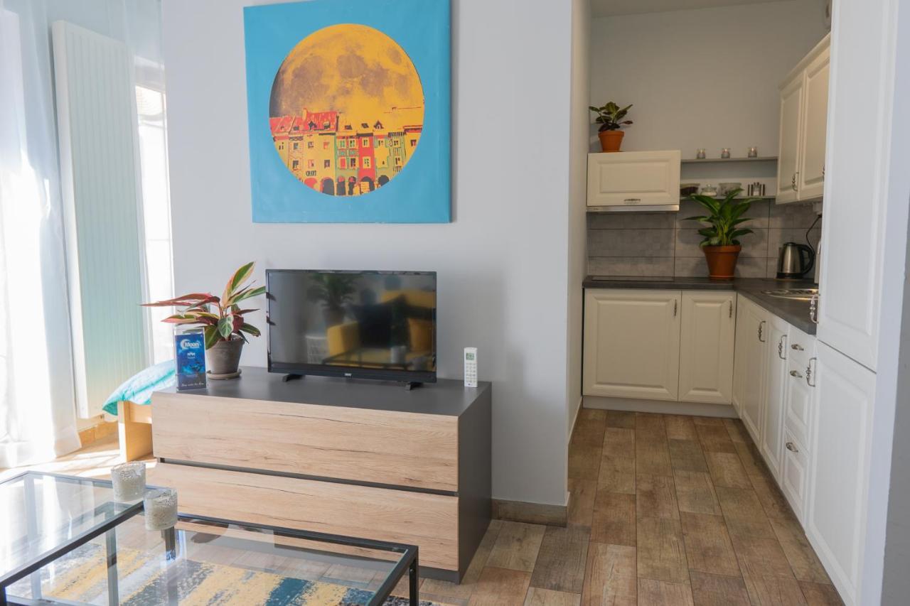 Moon Apartments Poznan Ngoại thất bức ảnh