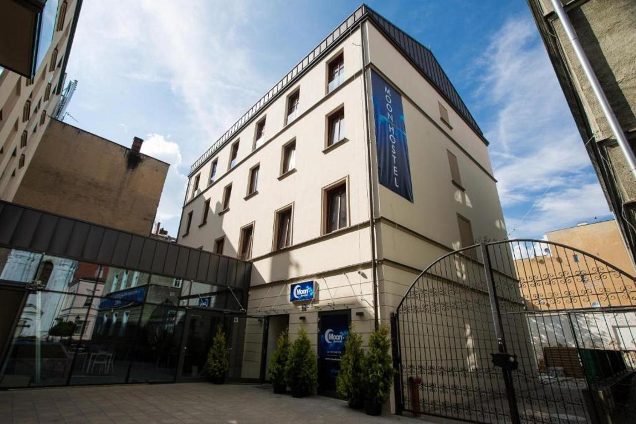 Moon Apartments Poznan Ngoại thất bức ảnh