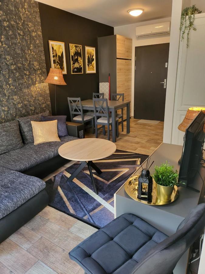 Moon Apartments Poznan Ngoại thất bức ảnh